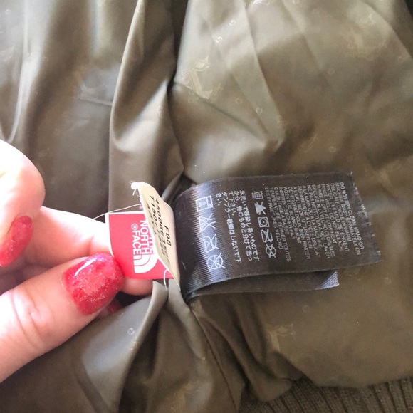 North face green jacket - Picture 5 of 13